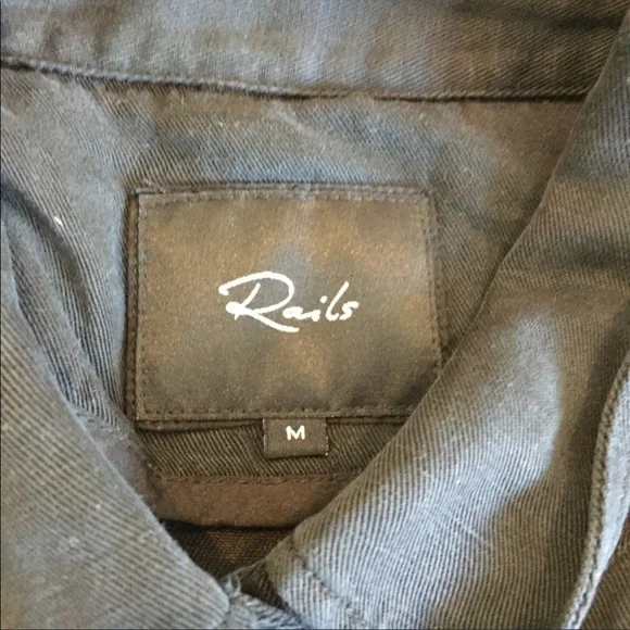 Rails vest - Picture 3 of 5